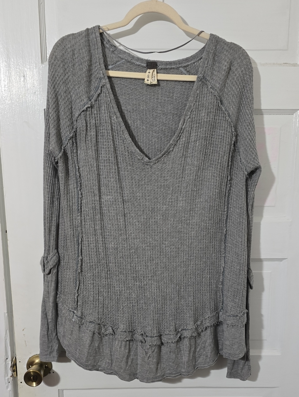 We The Free Washed V-Neck Long Sleeve Top - Gray